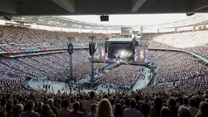 Chris Brown and Usher Tour 2026 Opens With a Major Stadium Date